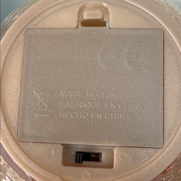 Evergreen Gold Crackle Glass Raindrops. - Picture 4 of 4